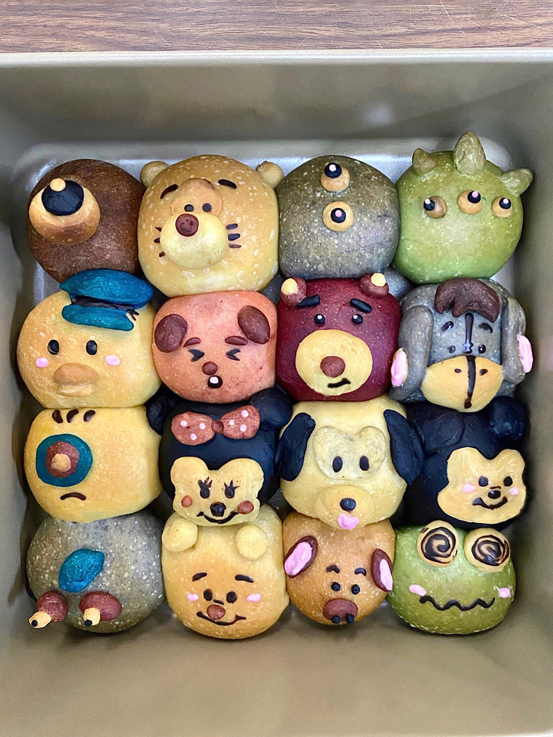 青蛙挤挤小面包