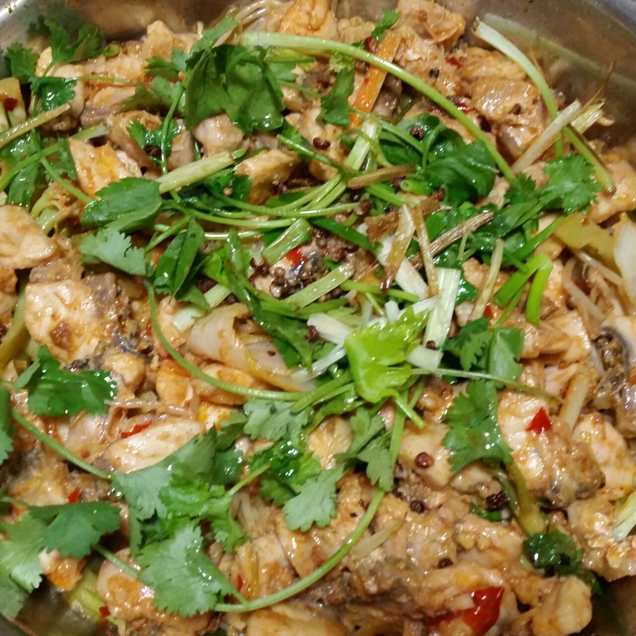 云(紫儿)做的大丰收干锅脆鱼