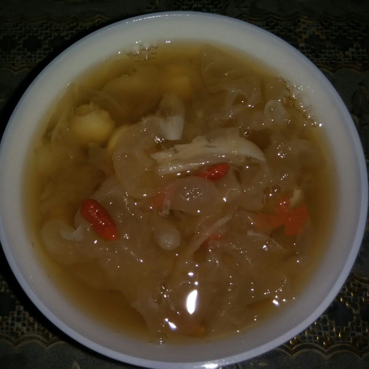 冰糖银耳糖水