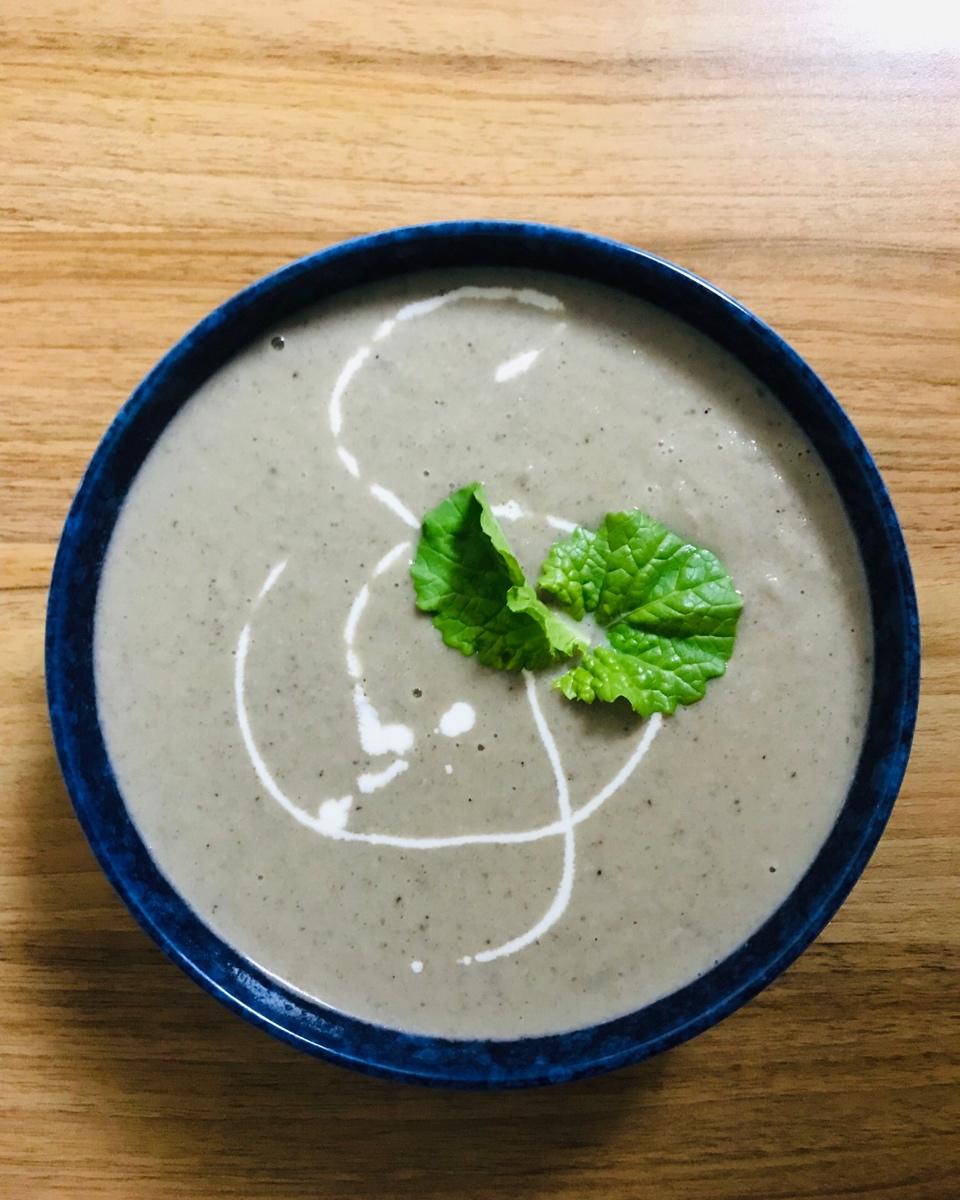 奶油蘑菇浓汤 Cream of Mushroom Soup