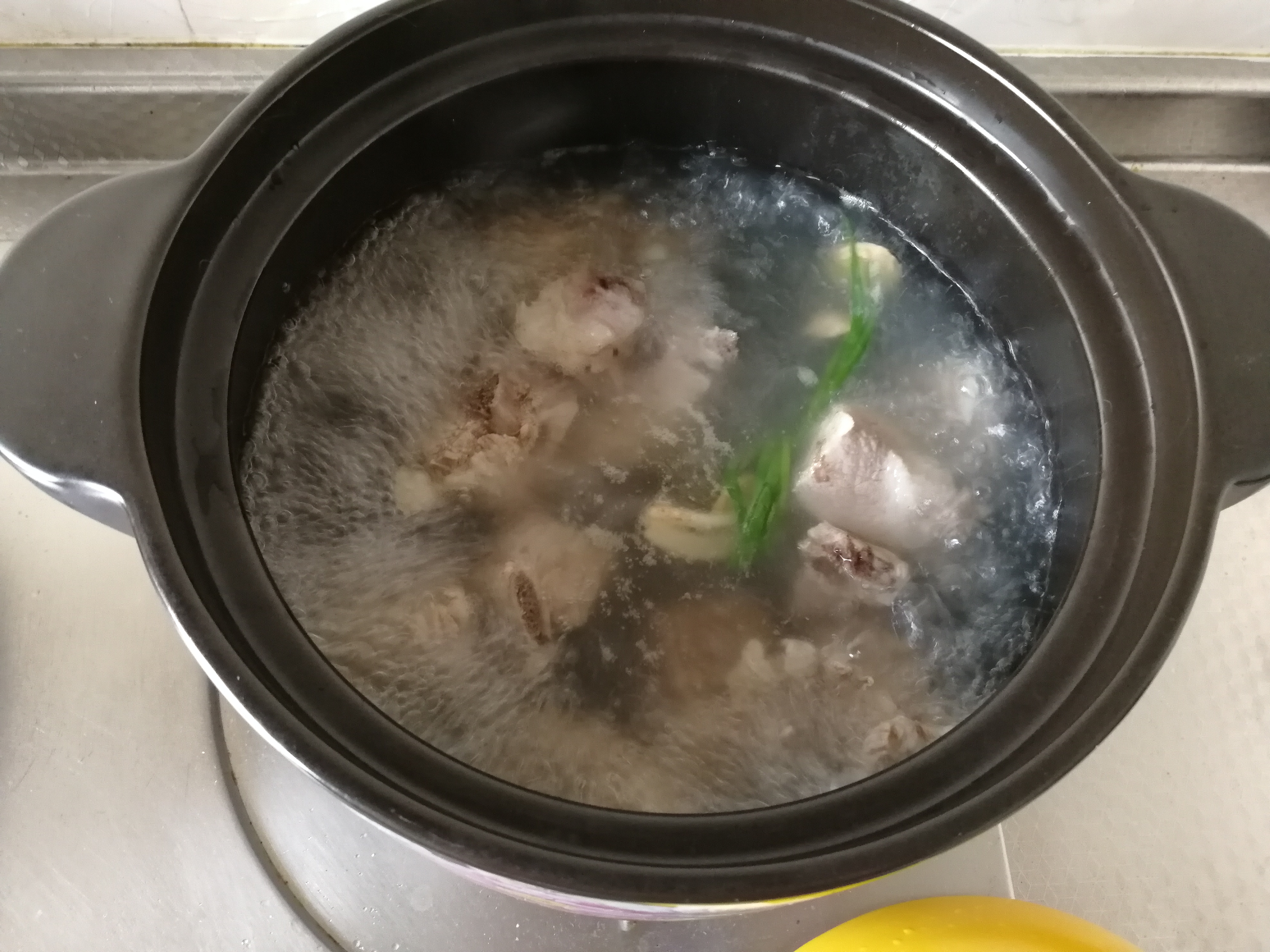 土豆胡萝卜排骨汤的做法 步骤7