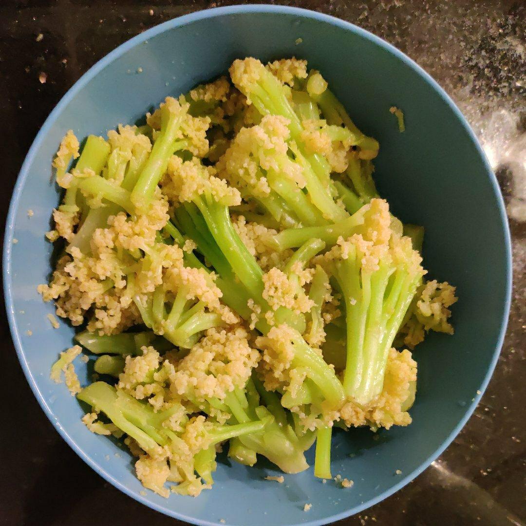 凉拌有机花菜