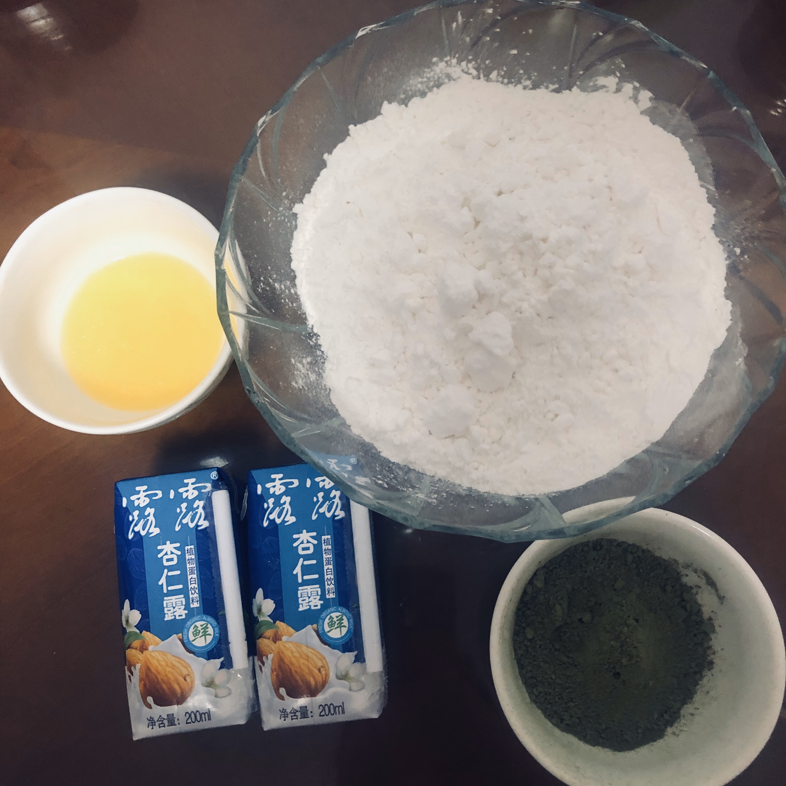 杏仁抹茶红豆糯米糍🍃的做法 步骤1