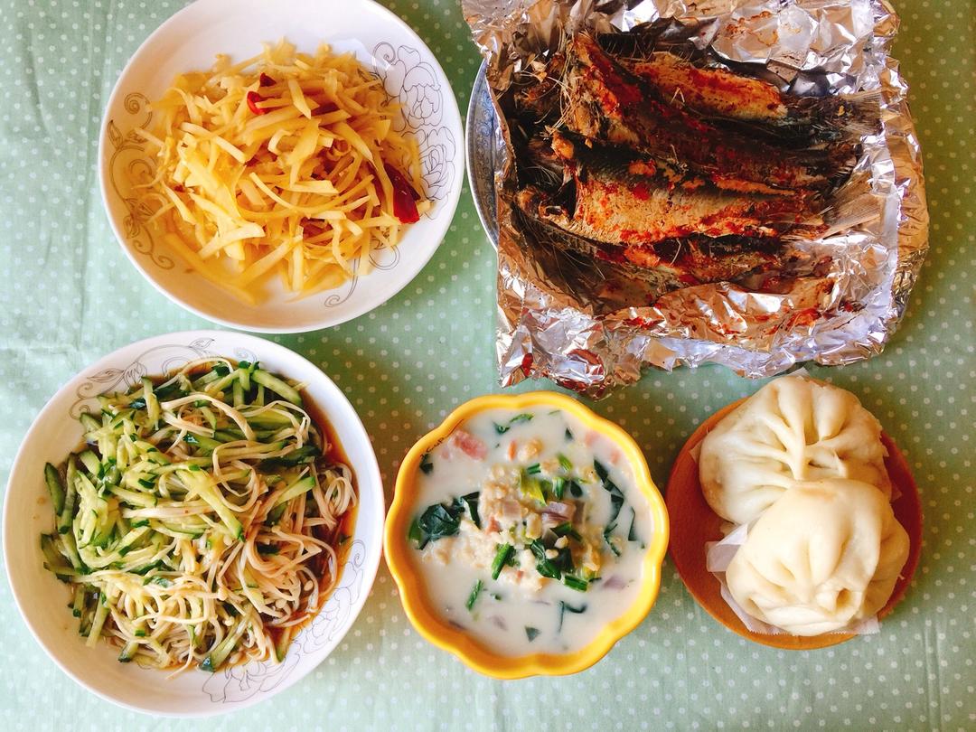 每天，叫醒我的是早餐