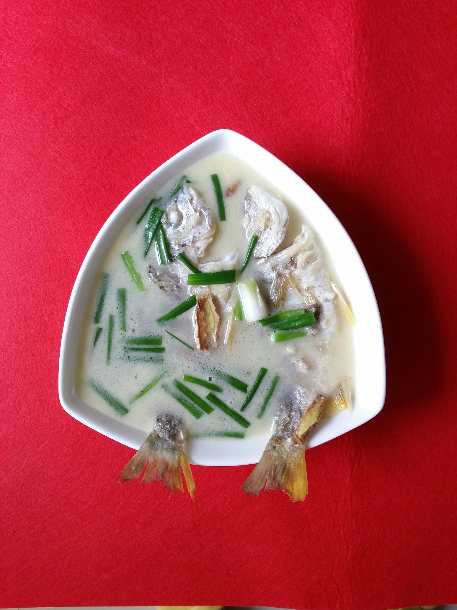 奶白黄翅鱼汤的做法