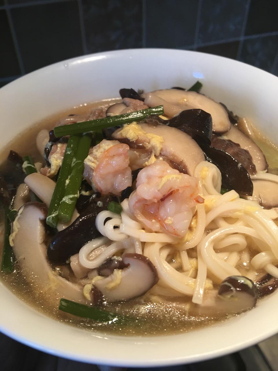 虾仁香菇打卤面