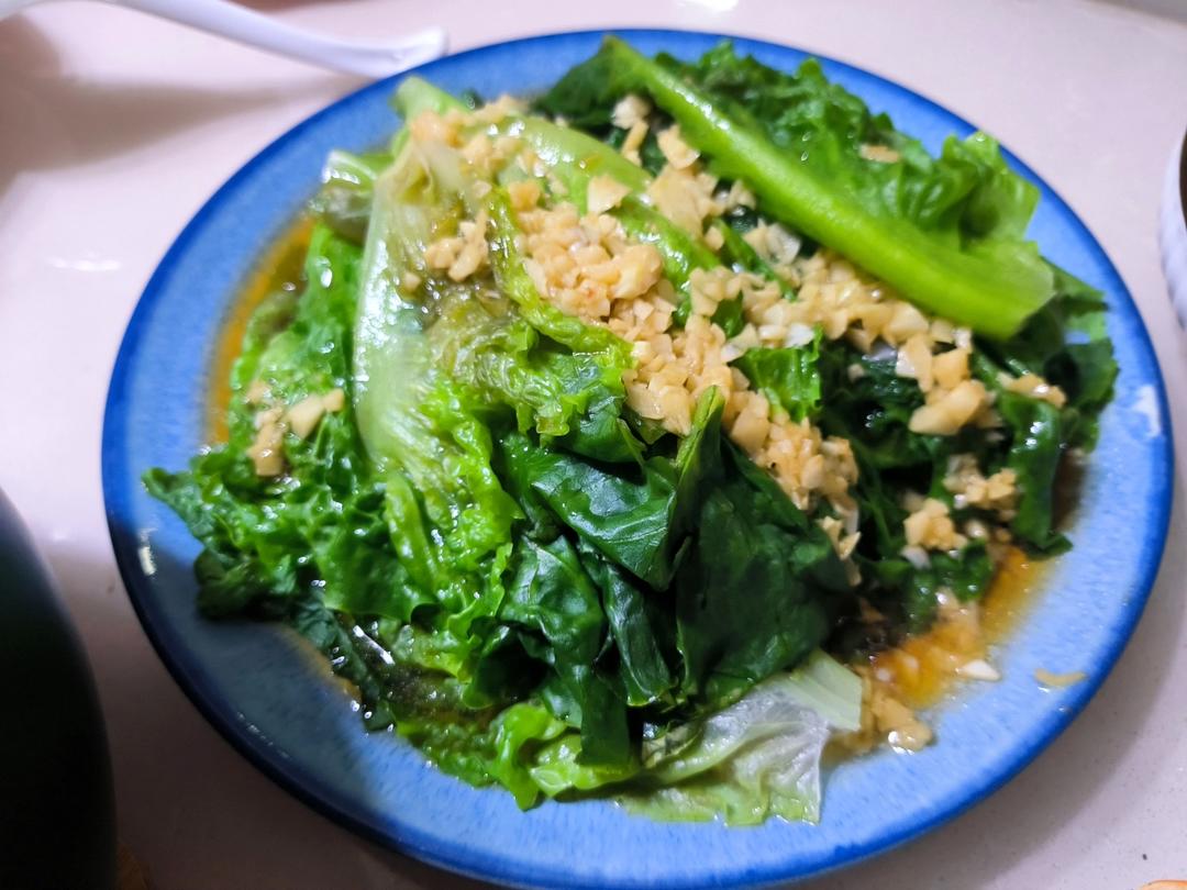 白灼西生菜