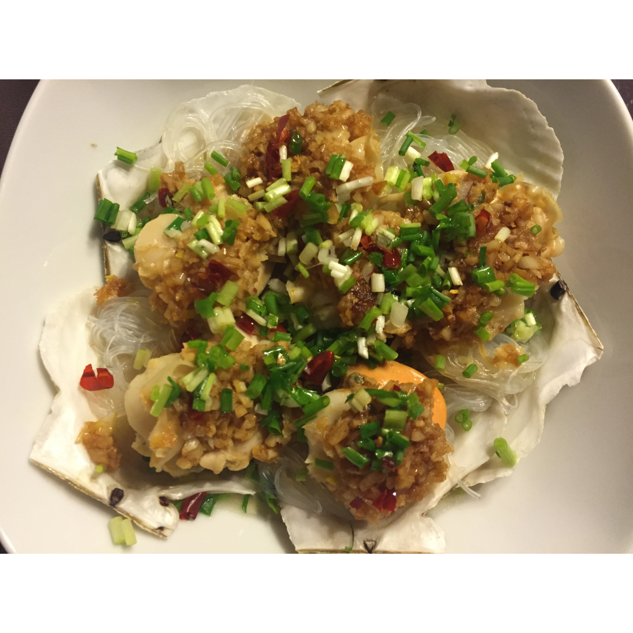 蒜蓉粉丝蒸扇贝