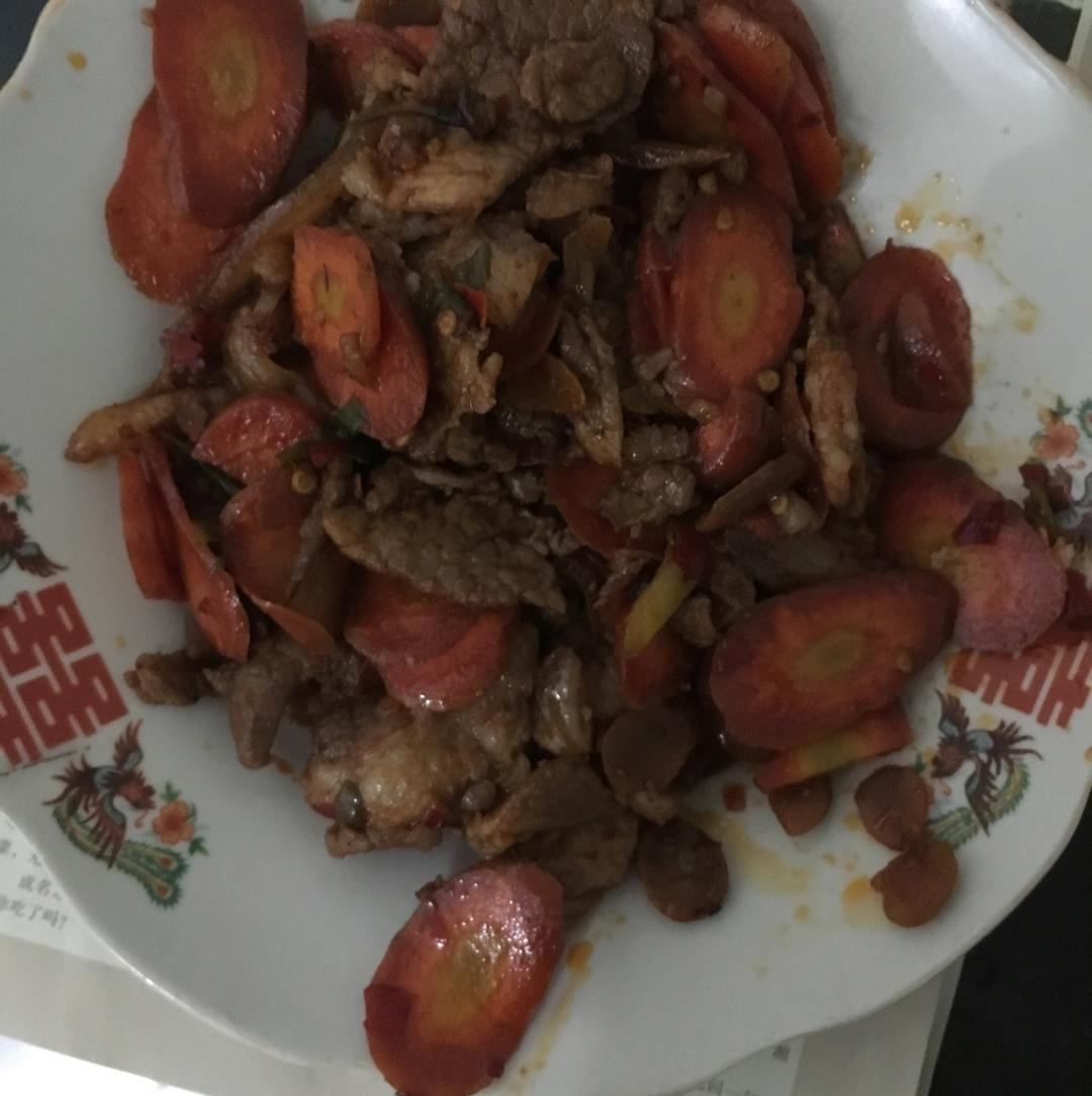 酱爆肉片