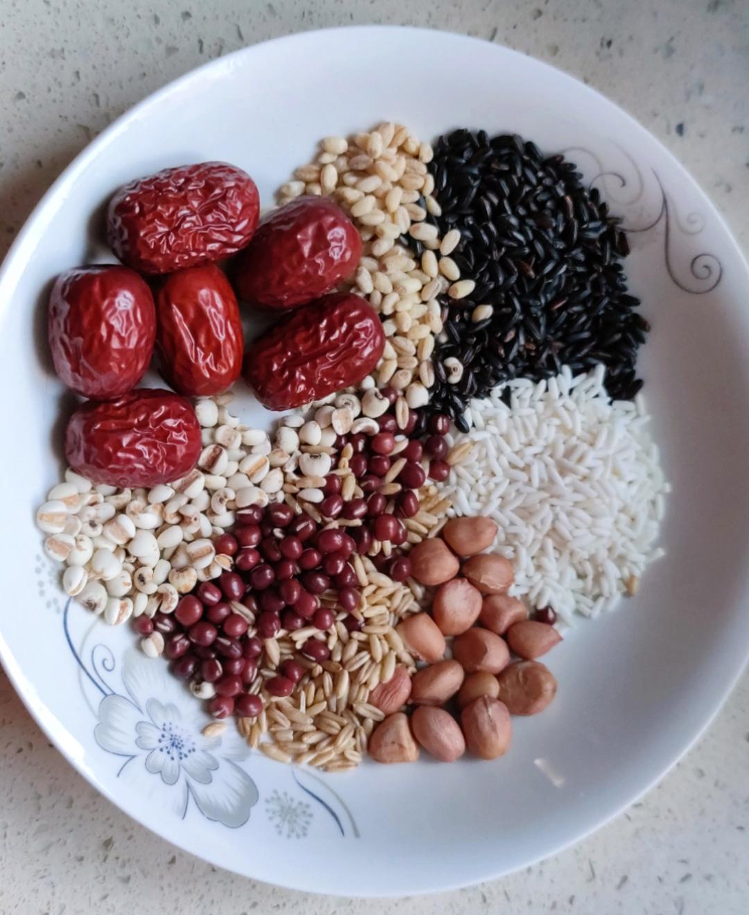 经过10次试做，终于调配出好吃的八宝粥配方，这味道绝了