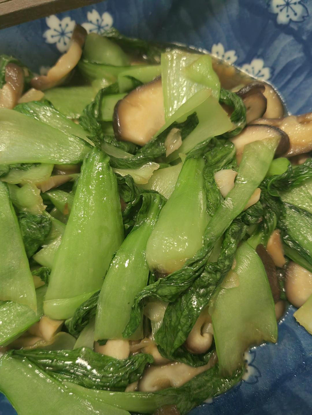 比肉还好吃的——蚝油香菇油菜