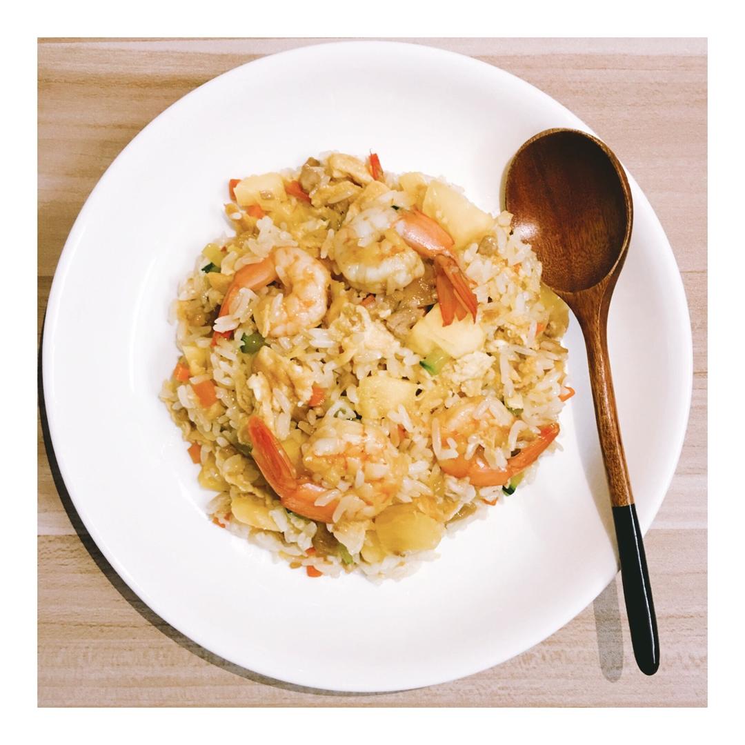 菠萝炒饭