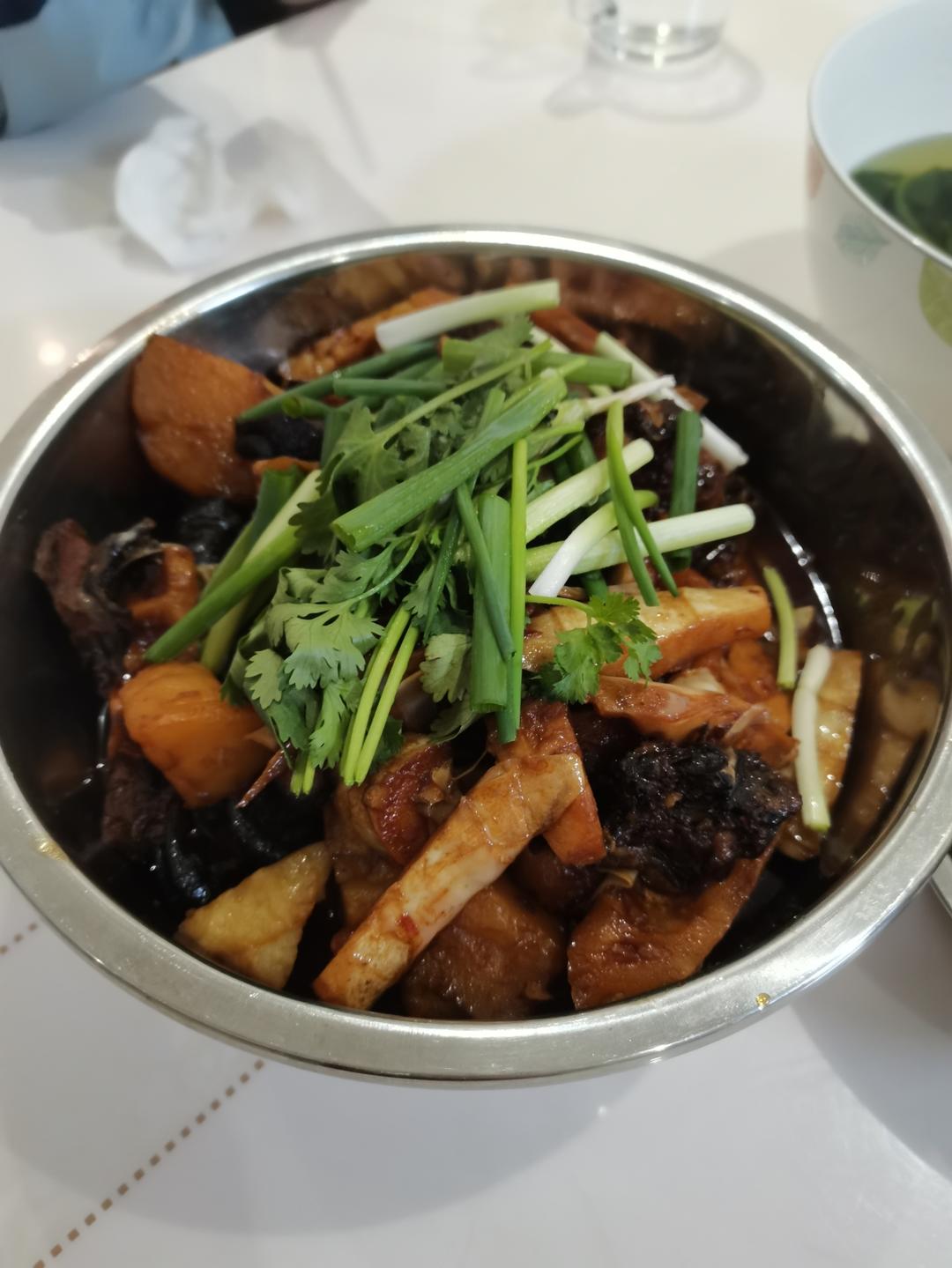 川味土豆香菇烧鸡