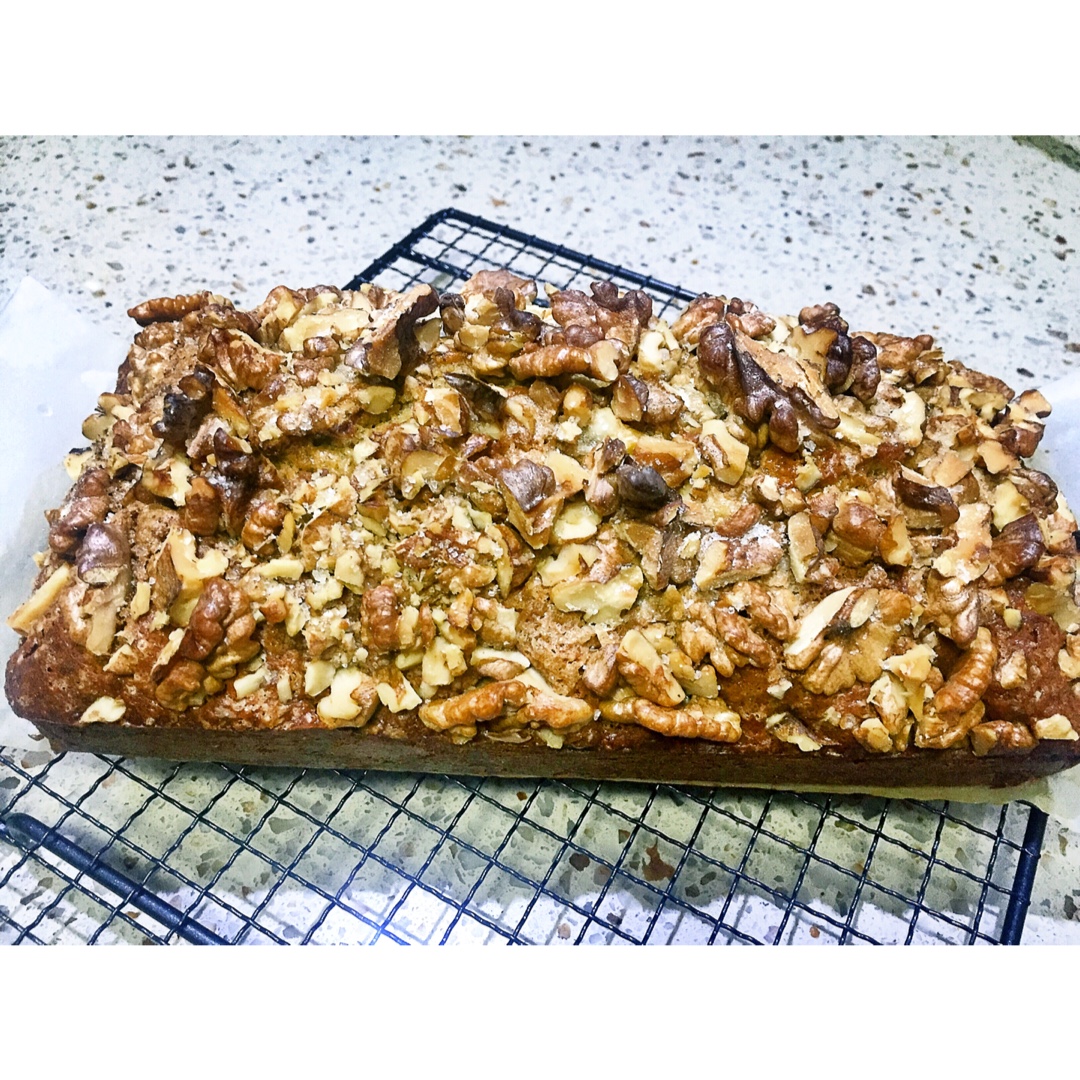 香蕉核桃磅蛋糕 Banana & Walnut Pound Cake