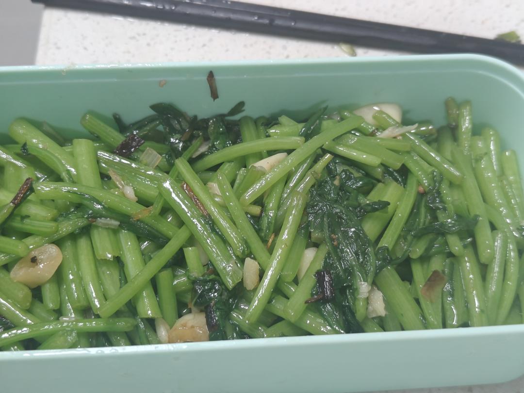 蒜蓉蒿子杆