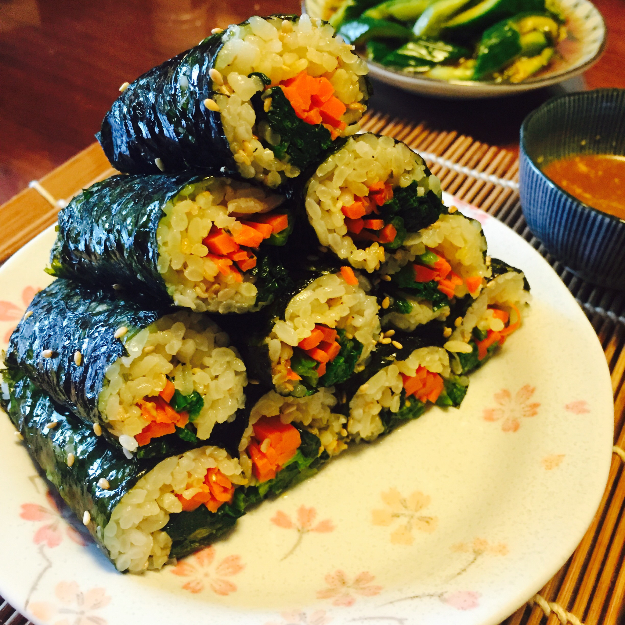 韩式紫菜包饭