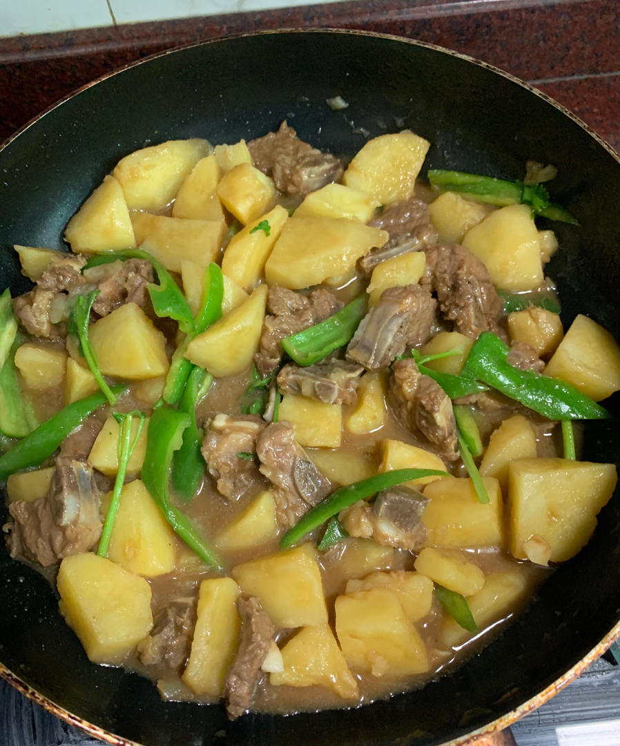好吃到停不下来的土豆烧排骨❗