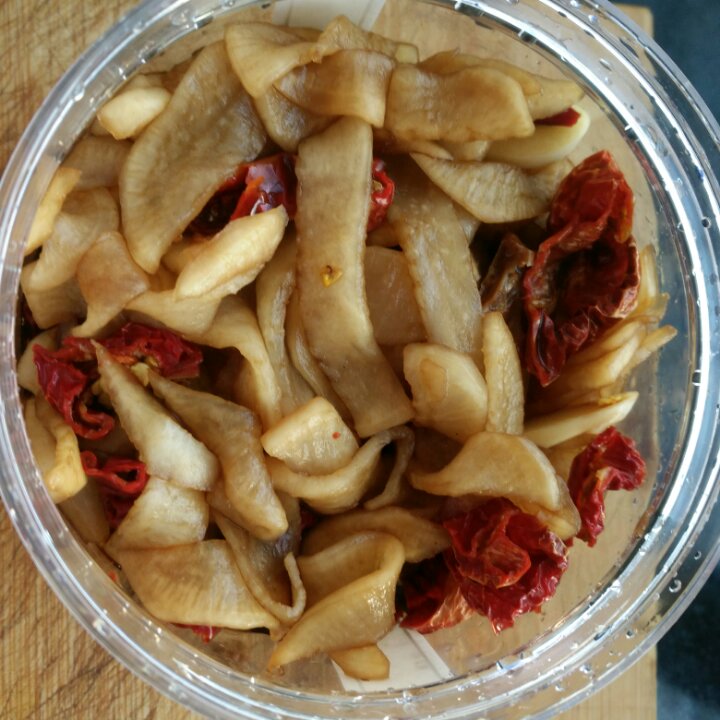 夏日凉拌菜---酱萝卜