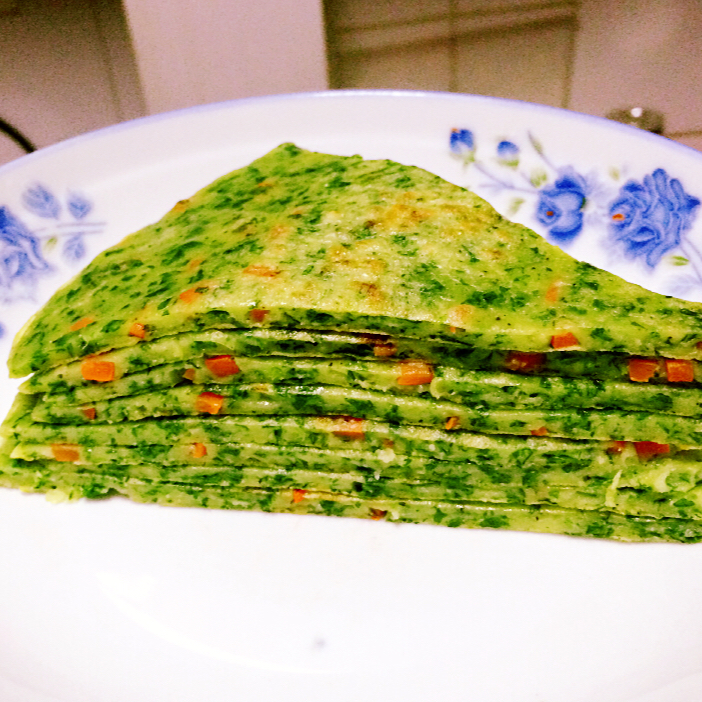 芹菜叶蛋饼