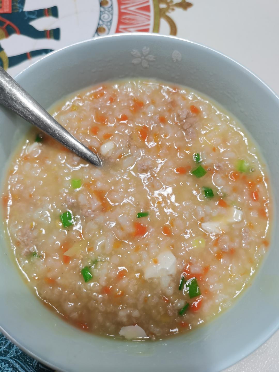 咸蛋肉末粥，比皮蛋瘦肉粥更好喝！