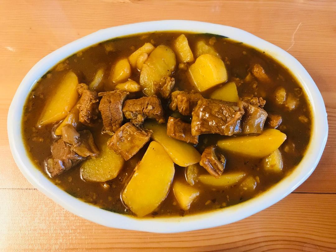 一个话唠包教包会的香浓红烩牛腩