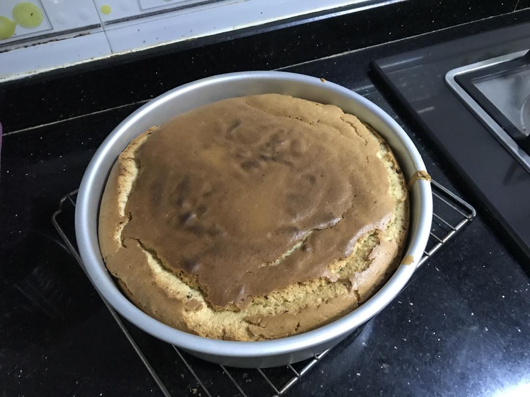 十寸戚风蛋糕不易失败后蛋法