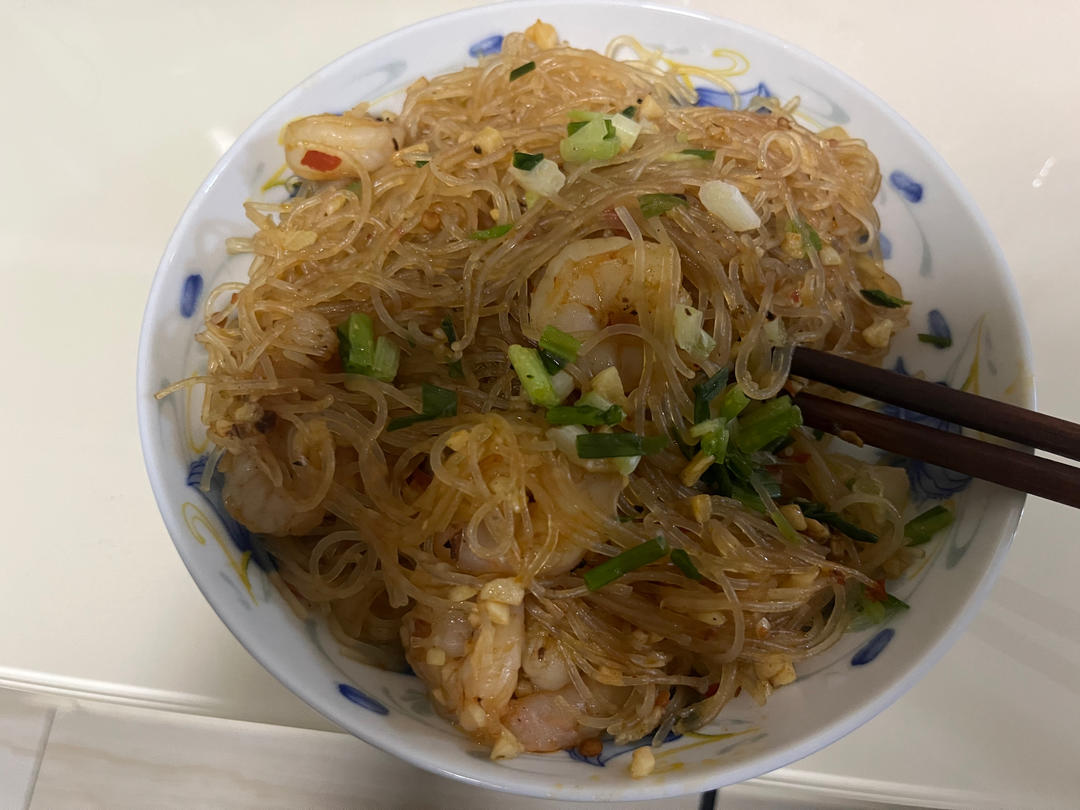 粉丝虾仁煲