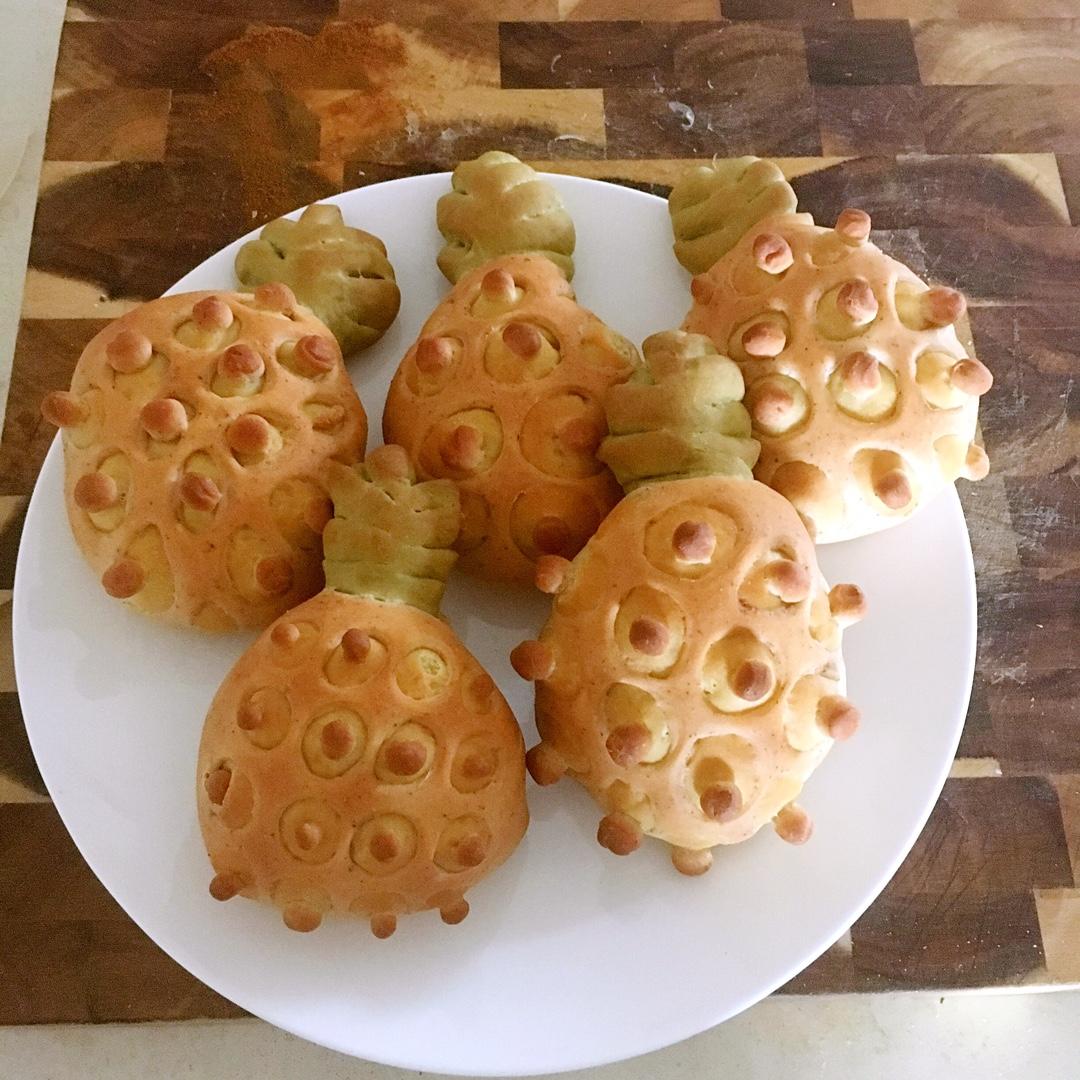 菠萝面包