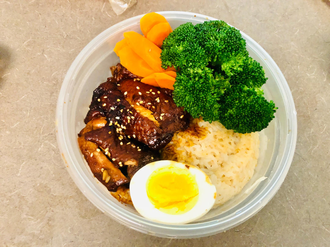 照烧鸡腿饭