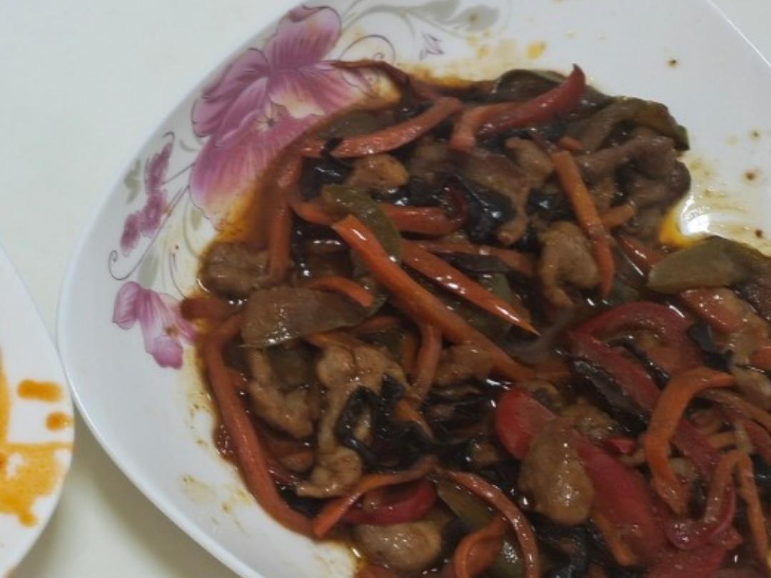 【原创】超下饭的家常川菜-鱼香肉丝（北方口味改良版）