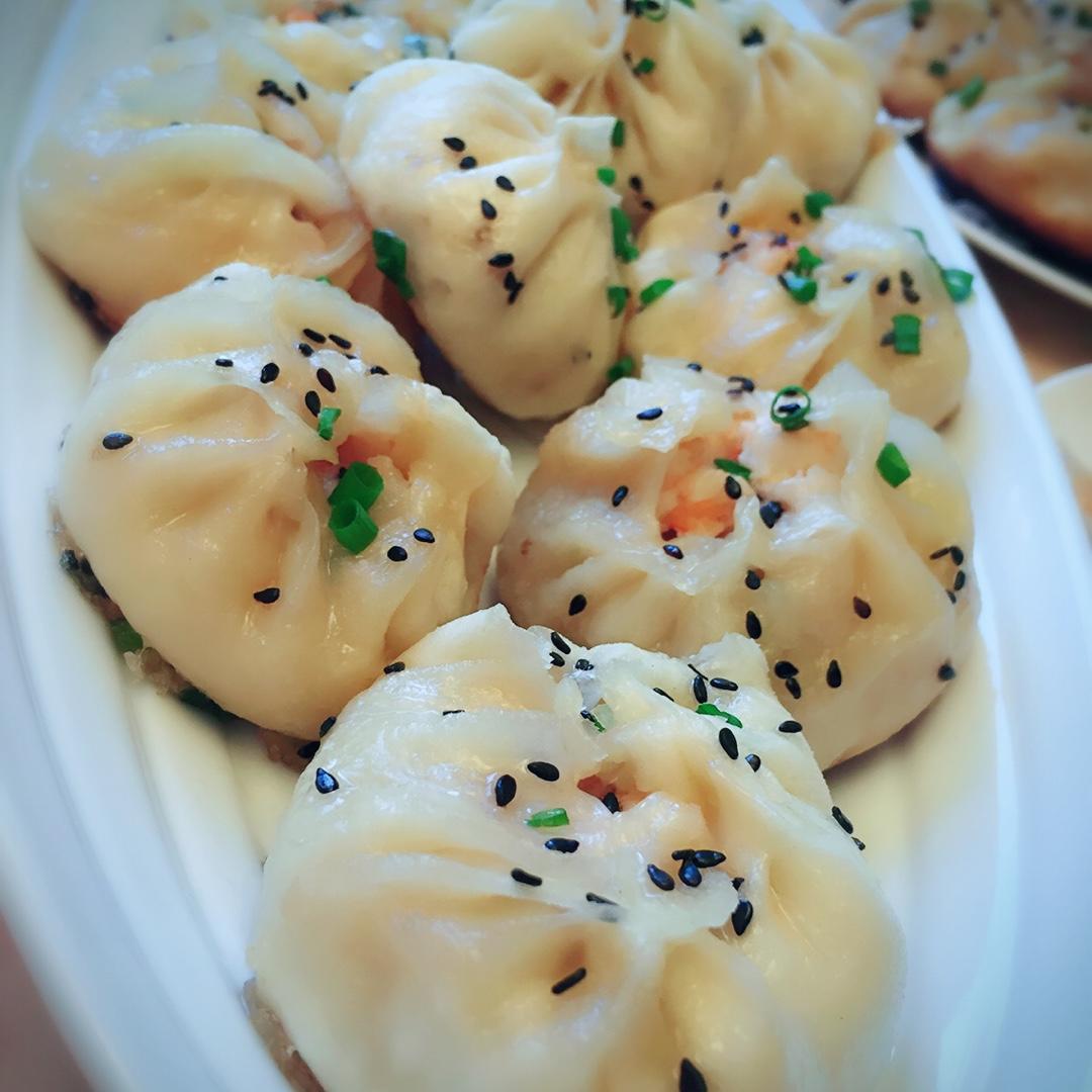 鲜虾猪肉生煎包（一定要看视频哟~）