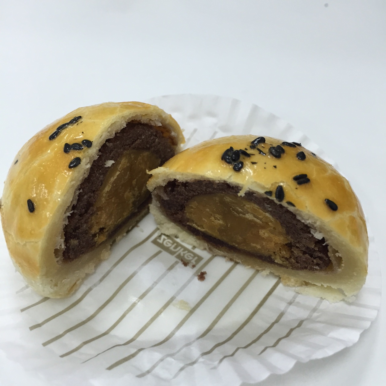 蛋黄酥~紫薯、抹茶、原味~花好月圆，中秋快乐~内附一次做六色蛋黄酥方法~