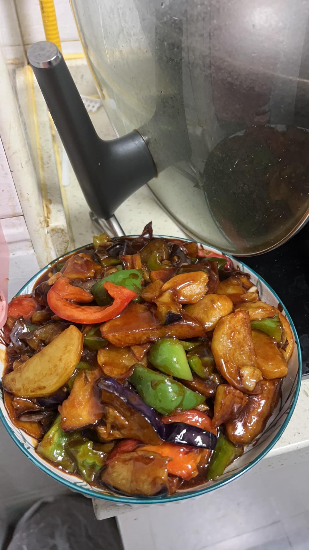 超级下饭的地三鲜