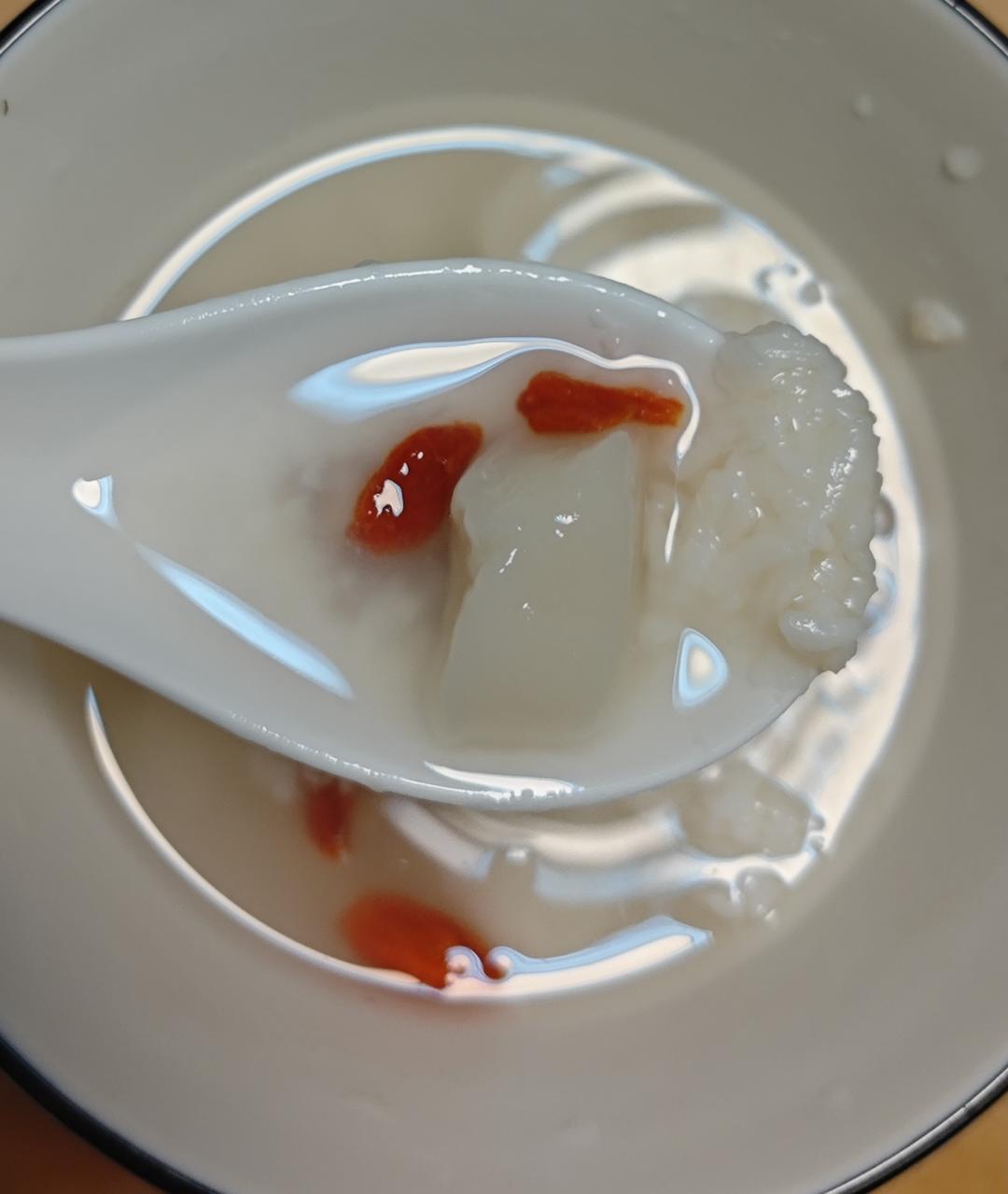 微波炉酒酿圆子的做法