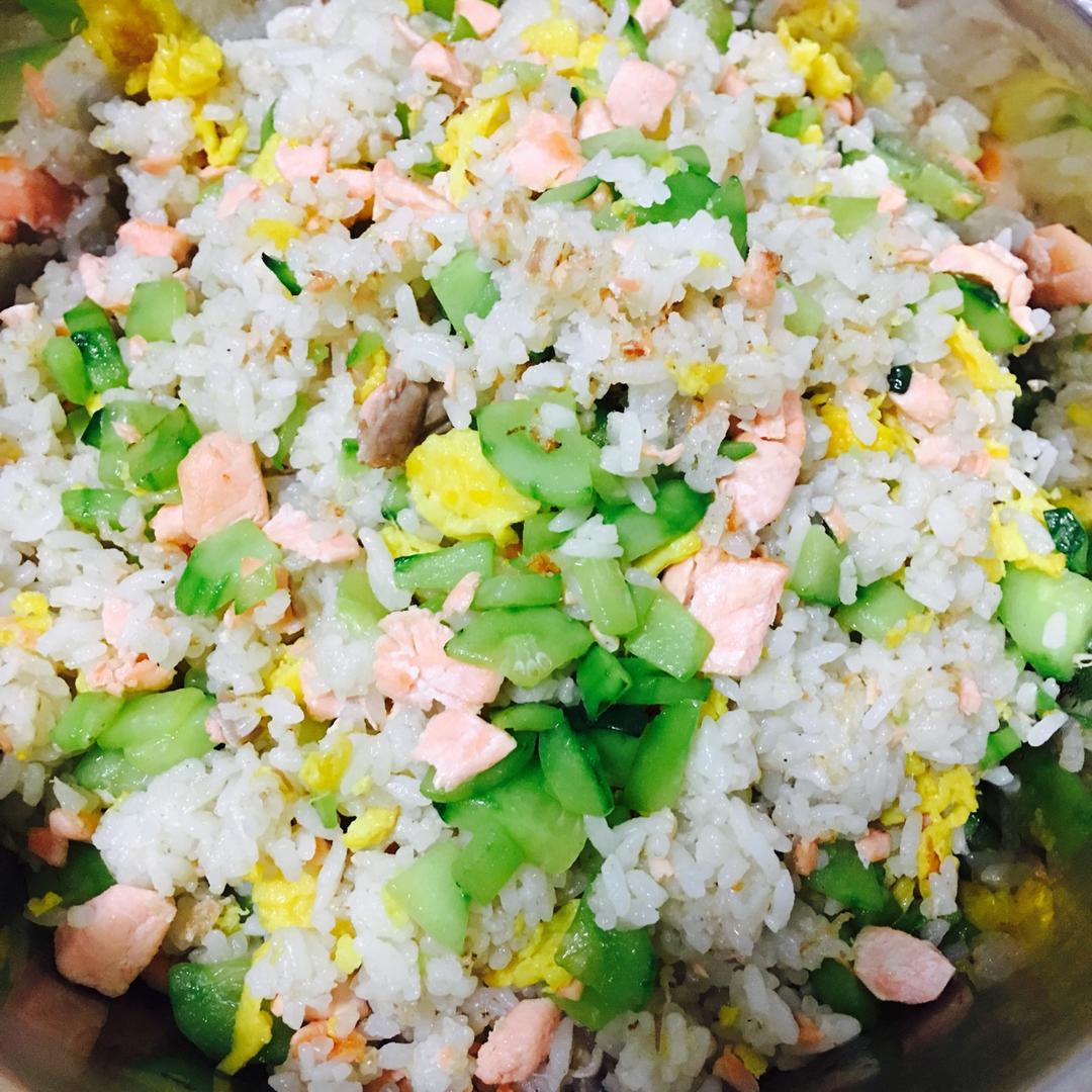 三文鱼炒饭
