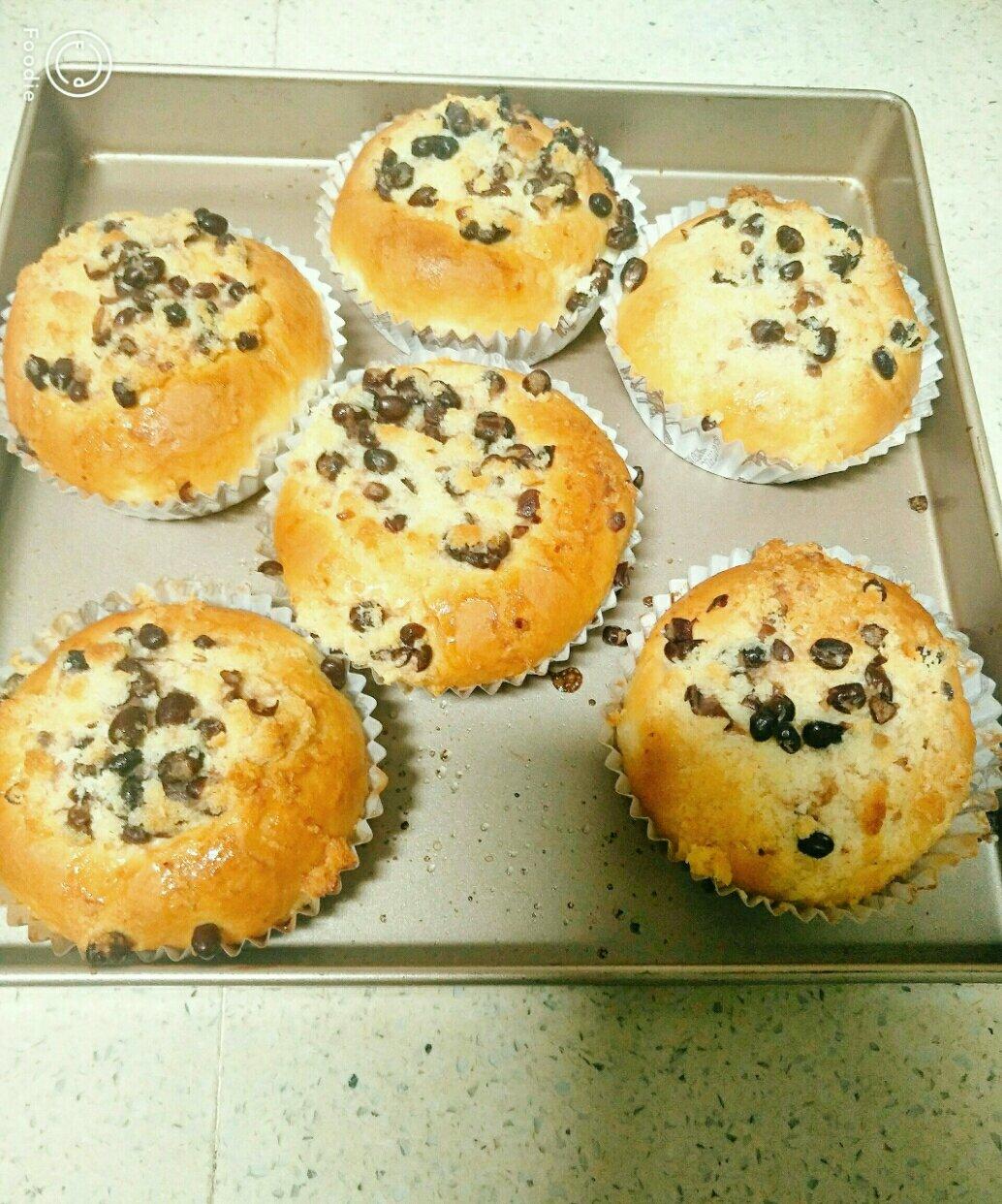 椰蓉蜜豆泡浆面包