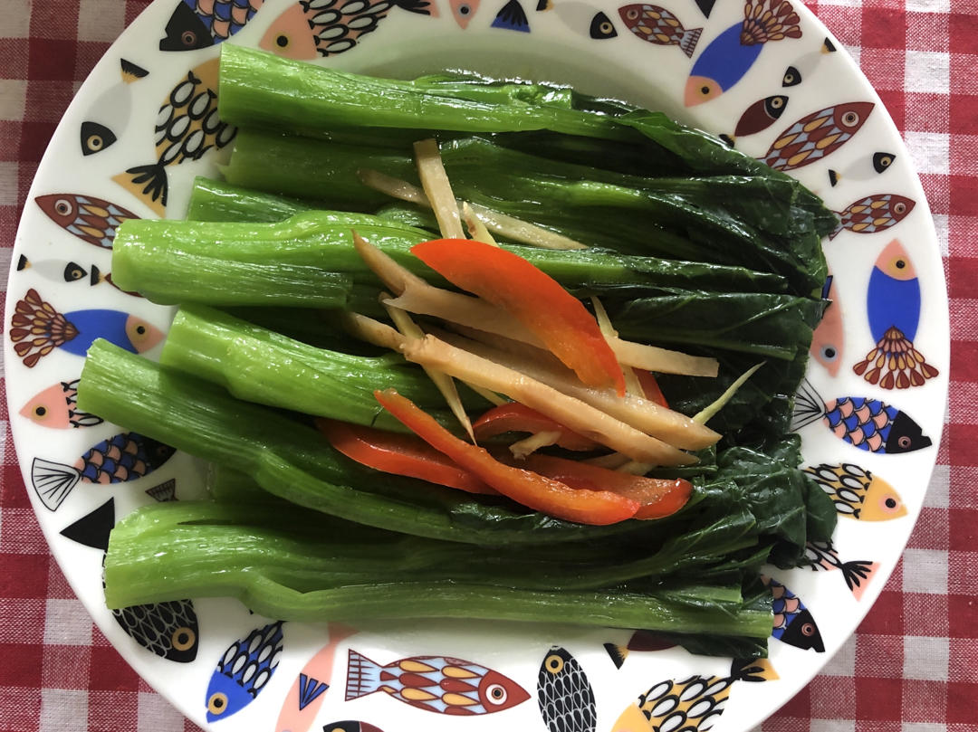 粤菜师傅教的「盐水菜心」，妥妥的饭店口味！