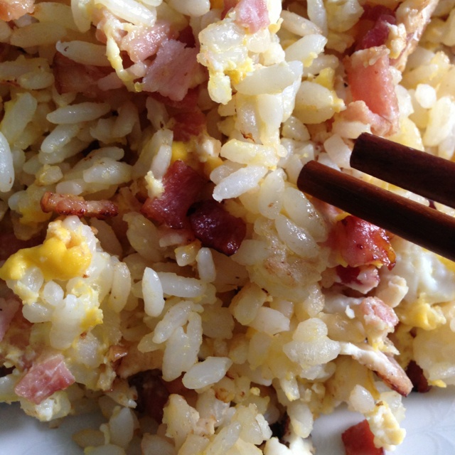 黑胡椒培根蛋炒饭