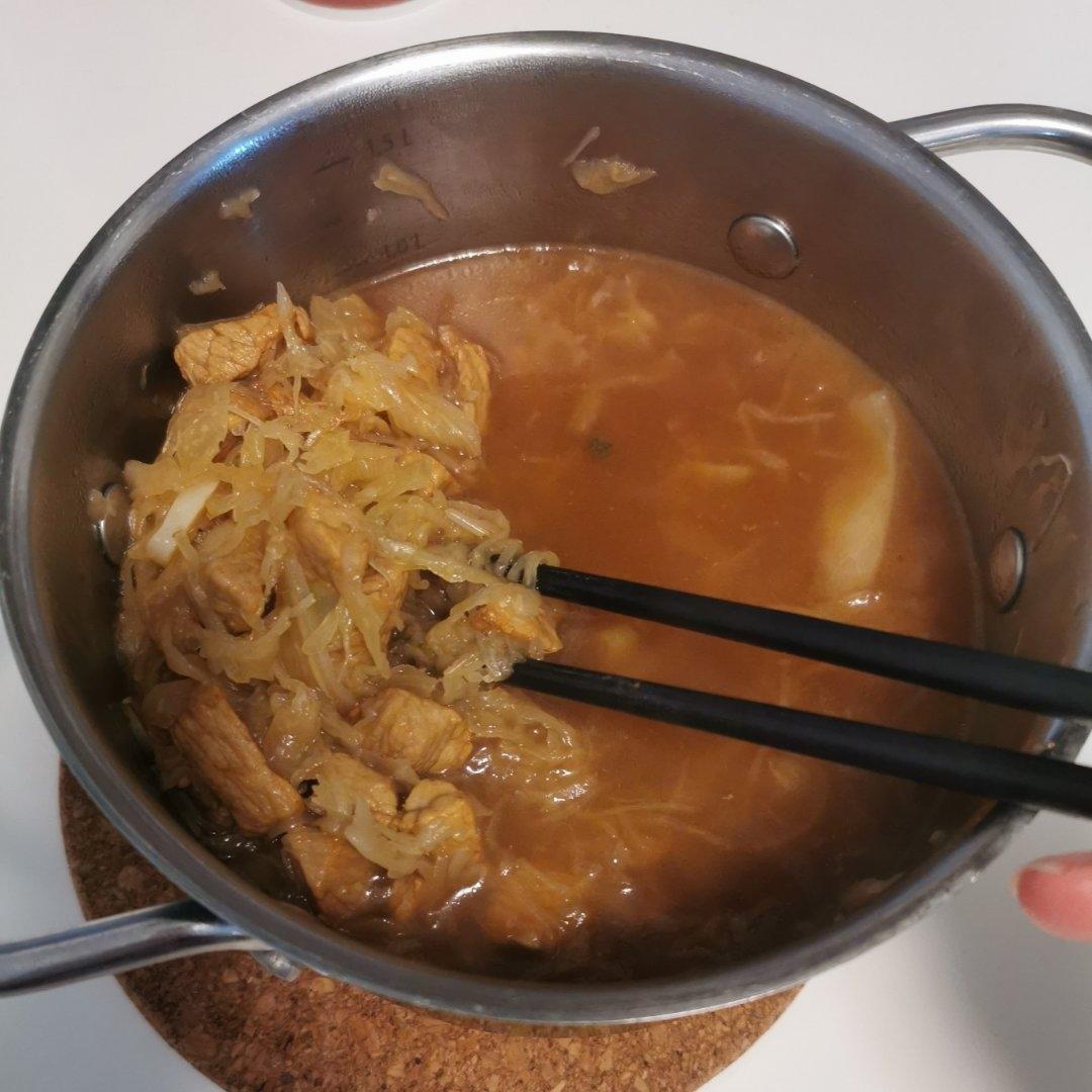 十分钟酸菜猪肉炖粉条