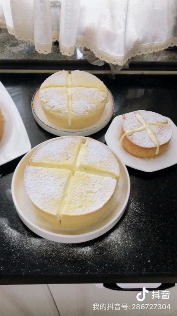 日式冰乳酪戚风蛋糕｜适合夏季的冰心蛋糕