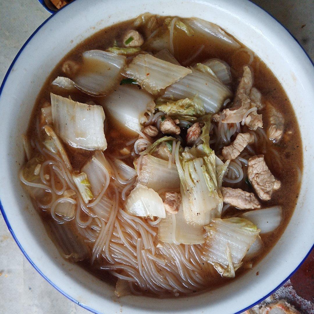 白菜豆腐粉条炖肉