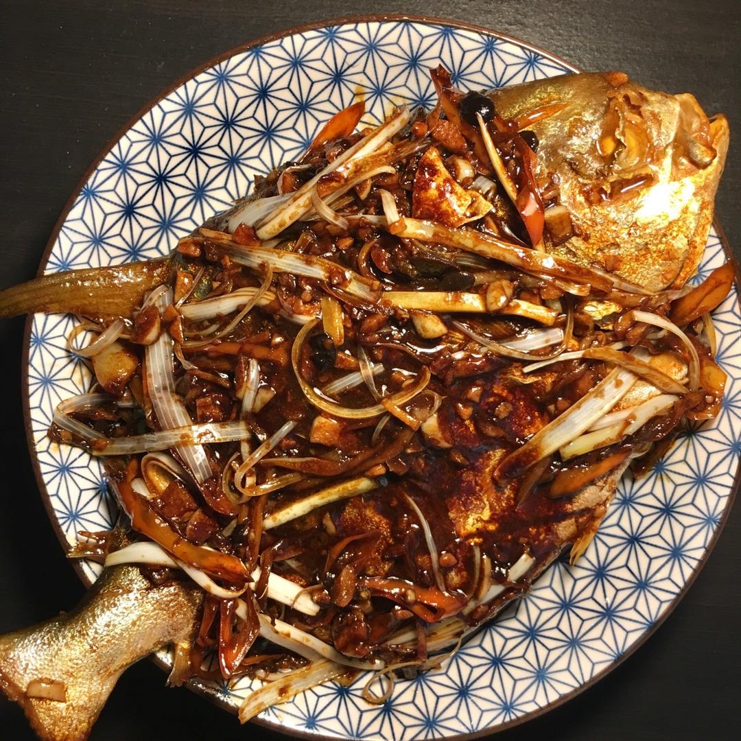 欢喜做年菜：干烧红丽大金鲳
