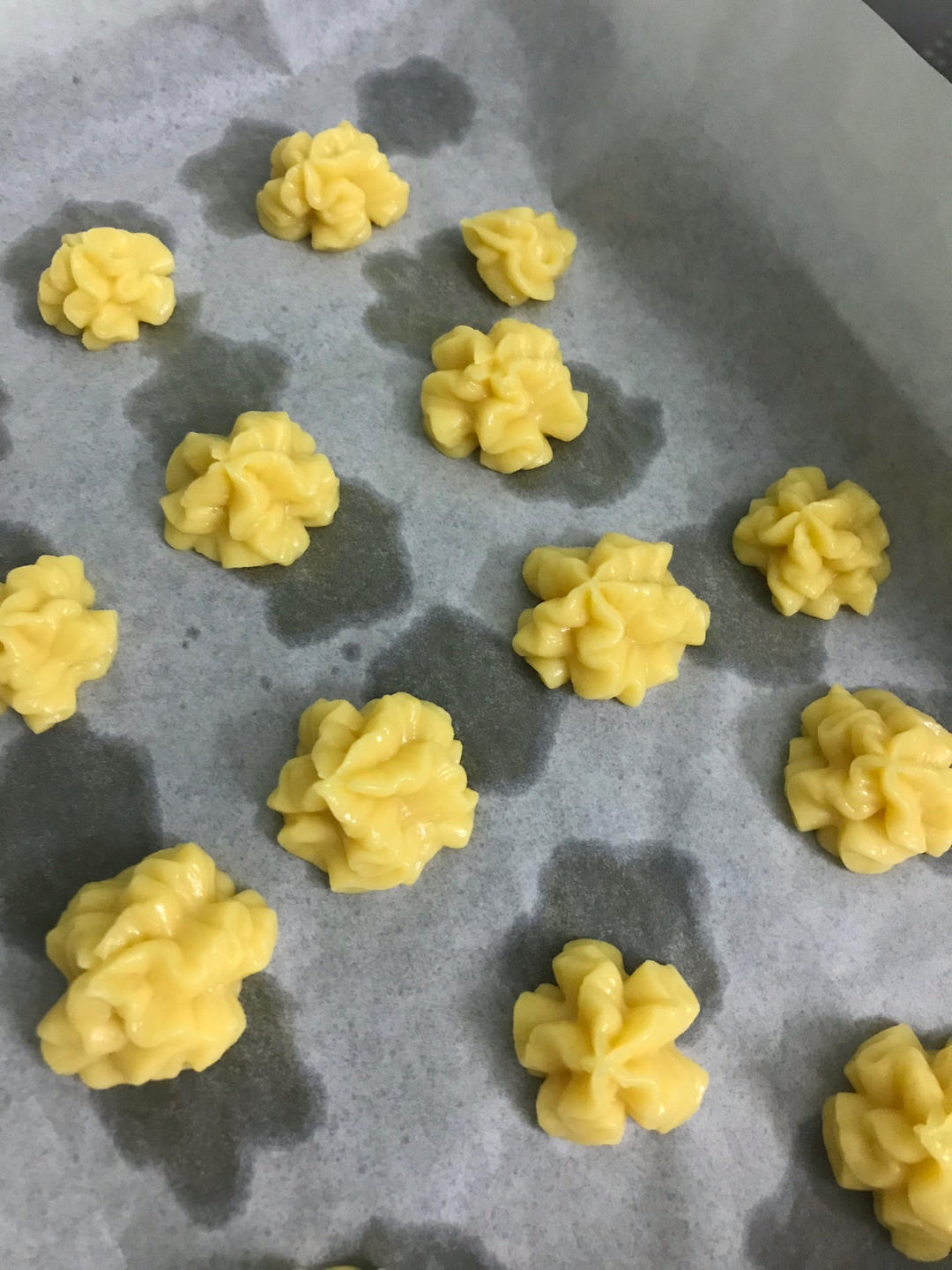简单易成功的奶油小泡芙做法