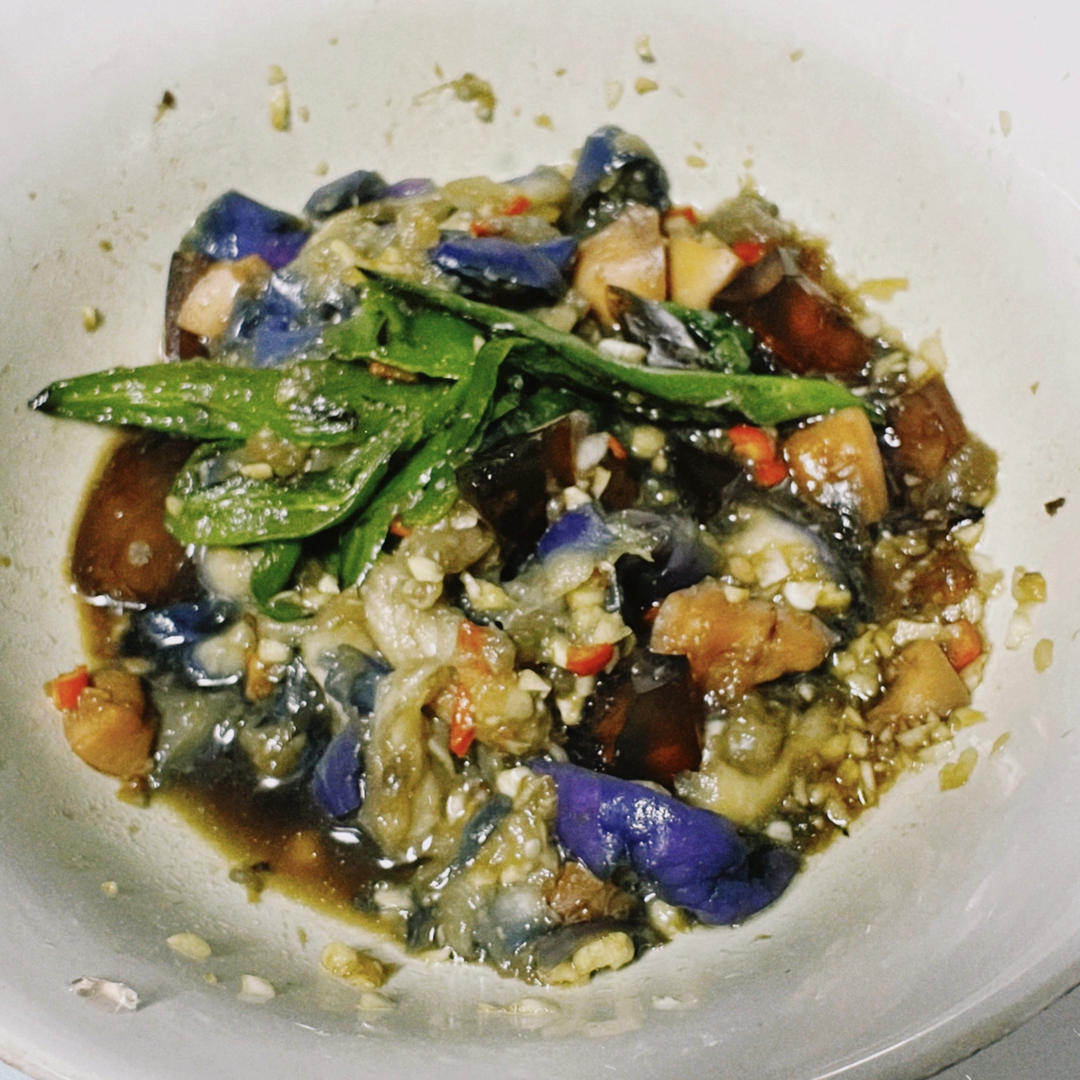 擂辣椒皮蛋茄子