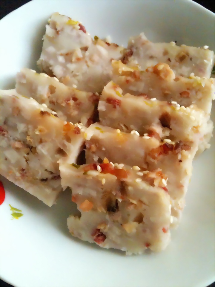 广式腊味芋头糕