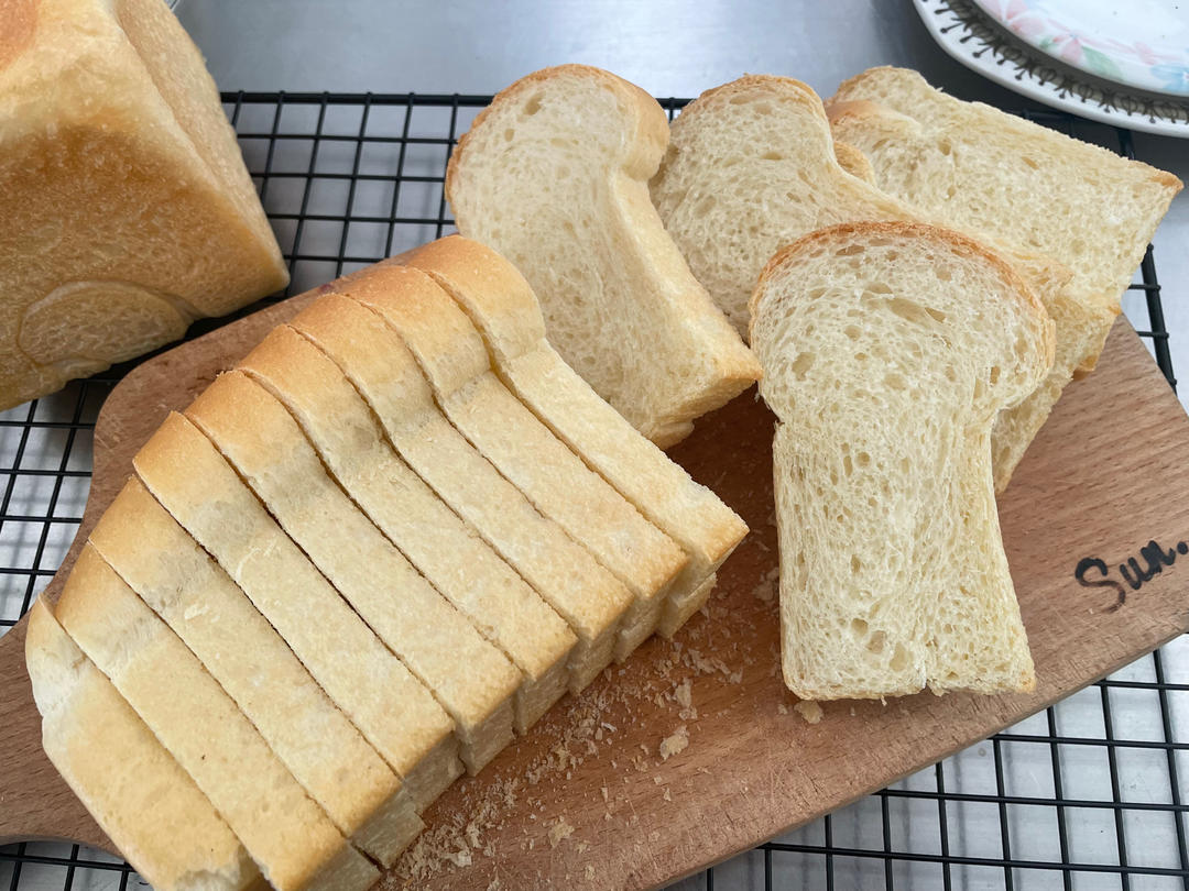 Sunsun起床吃早饭！