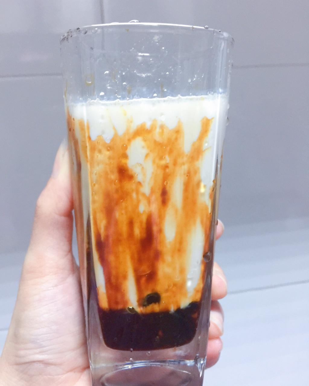 黑糖珍珠鲜奶-在家喝鹿角巷