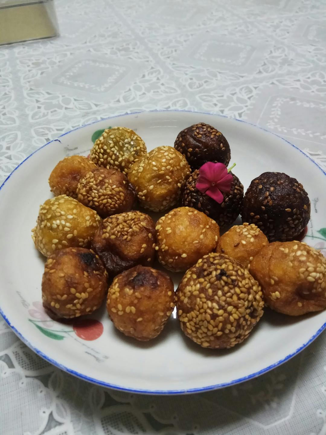 妈妈教炸的红薯丸子