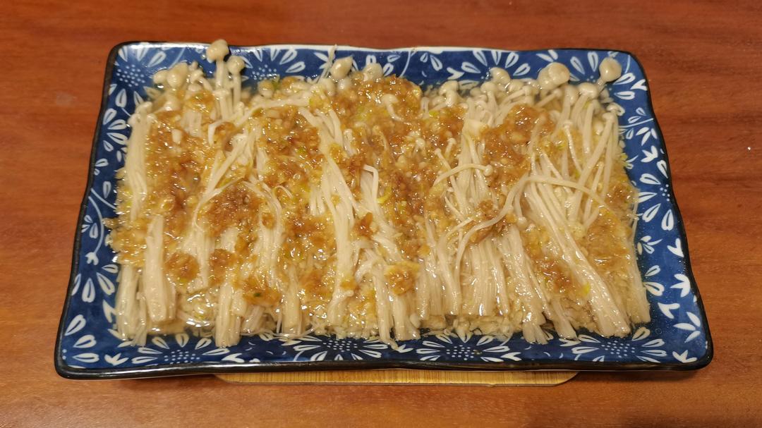 蒜蓉蒸金针菇