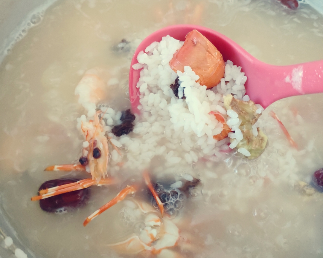 龙虾虾螃蟹羊肚菌粥的做法